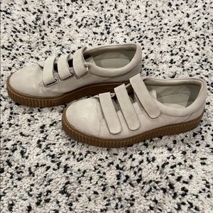 Urban outfitters shoe